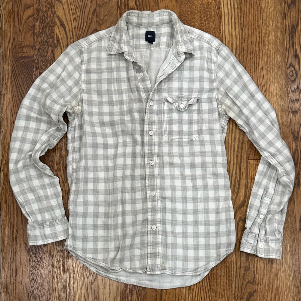 GAP Men's Double Weave Gray & Off-White Checkered Shirt